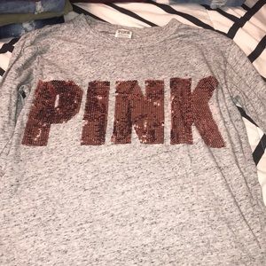 Long sleeve pink T-shirt